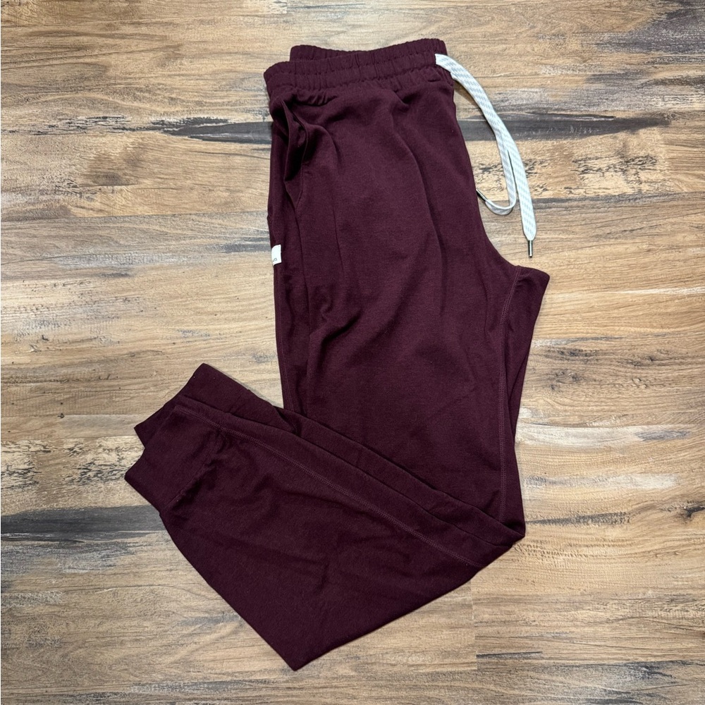 Vuori Women’s Performance Joggers
